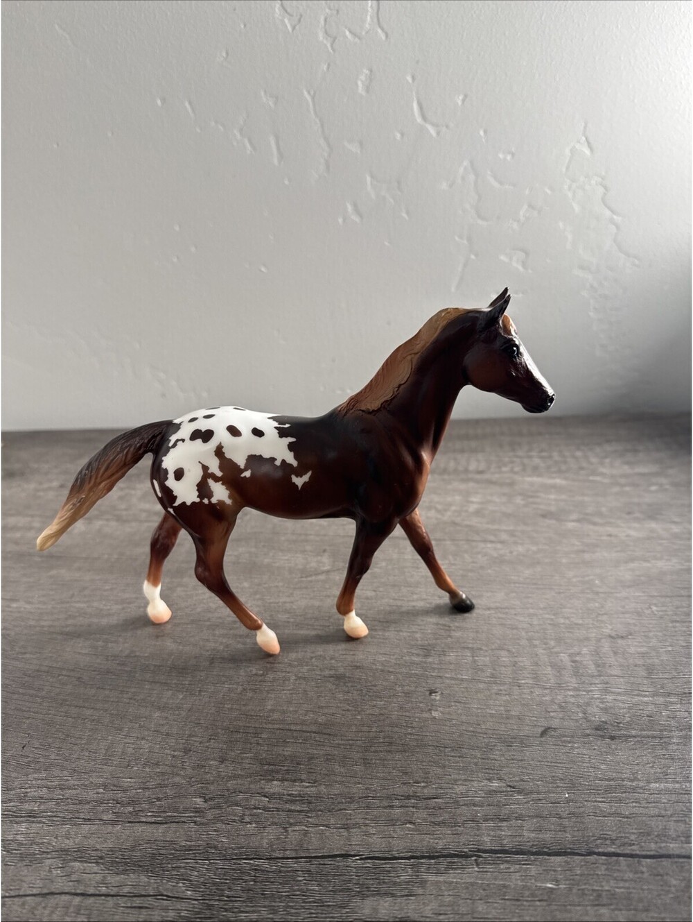 Breyer Classic Ruffian Mold Chestnut Appaloosa Horse Figure EUC - Picture 3 of 4